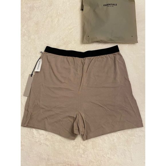 Essential Fear Of God - Picture 1 of 5